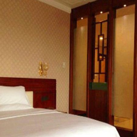 Starway Hotel Guangzhou Xintang Branch Dış mekan fotoğraf